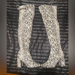 Women’s Snakeskin thigh boots